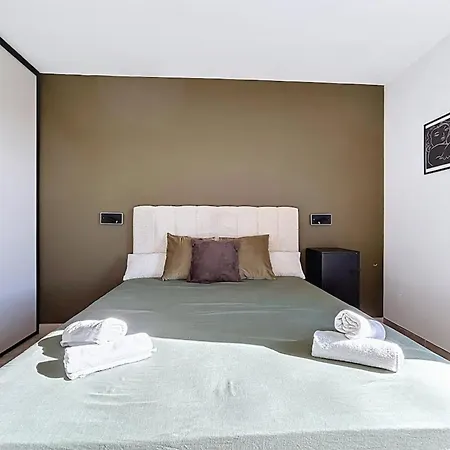 Pineda - Luxe Piscine & Nature *